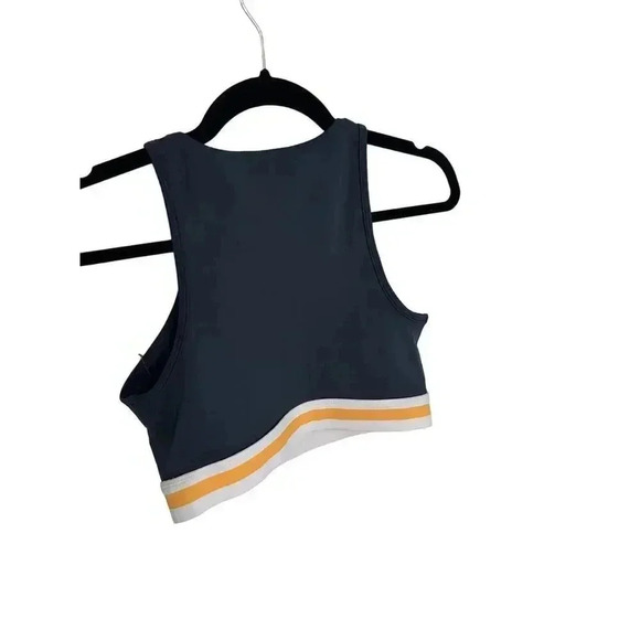 Wilo Sports Bra Tank Top - Size M - Picture 1 of 3